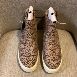 Universal Thread Cindy Leopard Print Hidden Wedge Sneakers Size 10